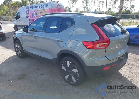 2025 Volvo Ex40 Core, Single Motor Extended Range, Fully Electric z USA, uszkodzony, nr VIN YV4EH3HJ6S2584695